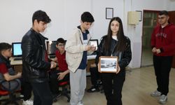Amasya'da öğrenciler "zimem defteri" geleneğini yaşattı