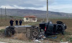 Otomobiller Birbirine Girdi, Çok Sayıda Yaralı Var