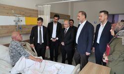 AK Parti Bayburt Milletvekili Ateş, Bayburt Devlet Hastanesi'ni ziyaret etti