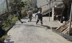 Trabzon'da yatalak hastanın yol sorunu çözüme ulaştı