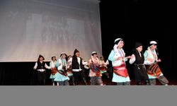 Vezirköprü'de yöresel halk oyunları gösterisi sunuldu