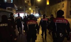 Emniyet, Aranan 17 Kişiyi Yakaladı