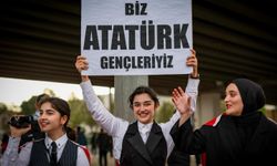 Tahtasız: Ne Yasaklar Ne De Engellemeler Durdurur Bizi