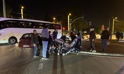 BURSA - Taksi ile otomobilin çarpıştığı kazada 7 kişi yaralandı