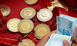 Elinde gram altın olanları korkutan iddia: Ünlü uzman bu rakama kadar düşer dedi