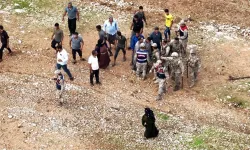 Kaçak Trafoyu Traktör ile Götürüp Tarlaya Gömdüler