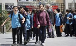 Ara Tatil Ne Zaman Bitecek? Okullar Ne Zaman Açılacak? (2023-2024 MEB Ara Tatil Takvimi)