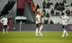 Beşiktaş Ligin Birinci Yarısında İstikrarı Sağlayamadı