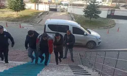 Eski Eşini ve Kızını Öldüren Kuşkulu Adliyeye Sevk Edildi