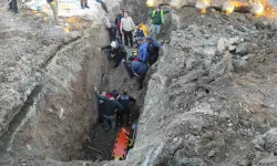 Kanal Çalışması Sırasında Personel Göçük Altında Kaldı
