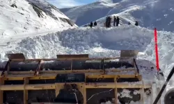 Siirt’te Kar Nedeniyle Kapanan Küme Köy Yolları Ulaşıma Açıldı