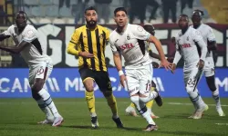 Trendyol Muhteşem Lig: İstanbulspor: 1 - Trabzonspor: 1 (İlk Yarı)