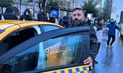 Yağışlı Havada Aracına Aldığı Şahıslar Gaspçı Çıktı: Taksici Gece Yarısı Dehşeti Yaşadı