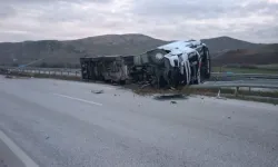 Akaryakıt Yüklü Tanker Devrildi: Çorum-Ankara Karayolu Trafiğe Kapatıldı