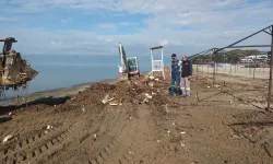 Balıkesir’de Selin Akabinde Plajlar Temizleniyor