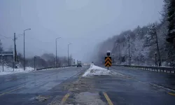 Bolu Dağı’nda Hafif Kar Yağışı Tesirli Oluyor