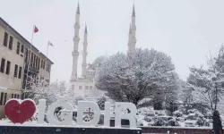 Iğdır’da Kar Yağışı Tesirli Oluyor