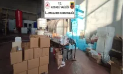Kocaeli’de 16 Ton 990 Litre Etil Alkol Ele Geçirildi