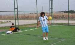 Maradona’ya Benzerliği ile Herkesi Şaşırtıyor