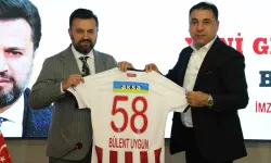 Sivasspor’un Yeni Teknik Yöneticisi Bülent Uygun İmzayı Attı