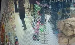 Bursa’da Çaldığı Eserleri Montuna Saklayan Hırsız Kamerada