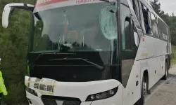 Çanakkale’de Çeşit Otobüsü ile Midibüs Çarpıştı