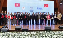 Cumhurbaşkanı Yardımcısı Yılmaz: “Cari Süreçler Açığımızın Azalma Eğiliminde Olduğunu ve Ülkemize Daha Çok Sermaye Girişi Olduğunu Görüyoruz”