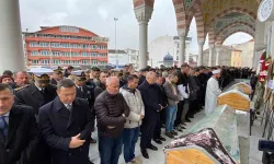 Dede ile Torunu Birebir Günde Ölmesi Aileyi Yasa Boğdu