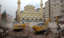 Diyarbakır’da Yarım Asırlık Kütüphanenin Yıkımı Yapıldı