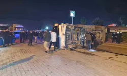 Hatay’da Misyona Giden Polisleri Taşıyan Midibüs Devrildi: 10 Yaralı