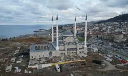 Doğu Karadeniz’in En Büyük Cami ve Külliyesinin İnşaatı Sürüyor