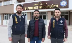 İki Komşu Sazan Sarmalı Tuzağına Düştü, Traktör ve Parayı Polisler Kurtardı