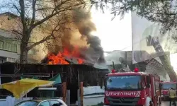 Kurtlar Vadisi’nin Ünlü Kıraathanesi Alevlere Teslim Oldu