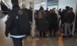 Metro İstasyonunda Bıçaklı Arbede: 1 Meyyit, 1 Yaralı