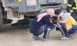 Motosiklet Kamyonun Altına Girdi: 1 Meyyit, 1 Yaralı