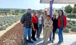 Alaçatı Besin Topluluğu Üyeleri Lavanta Bahçesinde Buluştu
