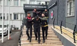 Husumetlisinin Kaçtığı Konuta Gerçek Ateş Açtı, Olayla İlgisi Bulunmayan İki Bayanı Yaraladı