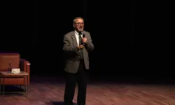 Prof. Dr. Naci Görür: “İzmir’de 7 Büyüklüğünde Bir Sarsıntı 1 Milyon 800 Bin Ton Dinamit Patlamasına Denk”