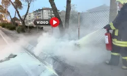Aydınlatma Direği Yandı