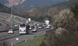 Tatil Dönüşü Bolu Geçişinde Trafik Akıcı