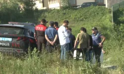 Arnavutköy’de Polisin Gbt Denetiminde Silahlar Patladı: 1 Meyyit, 1 Ağır Yaralı