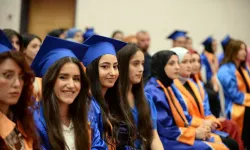 Hitit Üniversitesinde mezuniyet törenleri son buldu