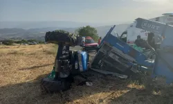 Traktör Şarampole Devrildi: 5 Yaralı