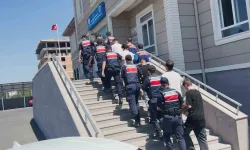 Bakanın İsmiyle Toplumsal Medyada Dolandırıcılık: 4 Vilayette Operasyonda 7 Gözaltı