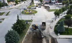 Belediye, Çok Kullanılan Yolu Yeniliyor