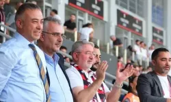 Tahtasız’dan Taraftara Teşekkür