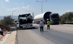 Otobüs Alevlere Teslim Oldu: Yangın Otluk Alana Sıçradı, 41 Yolcu Tahliye Edildi