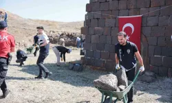 Erzurum Polisinden Örnek Davranış