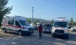 Osmaniye’de Okul Servisi ile Araba Çarpıştı: 5 Yaralı