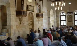 Sarsıntı Sonrası İbadete Kapatılan Kozluca Camii Tekrar Cemaatine Kavuştu